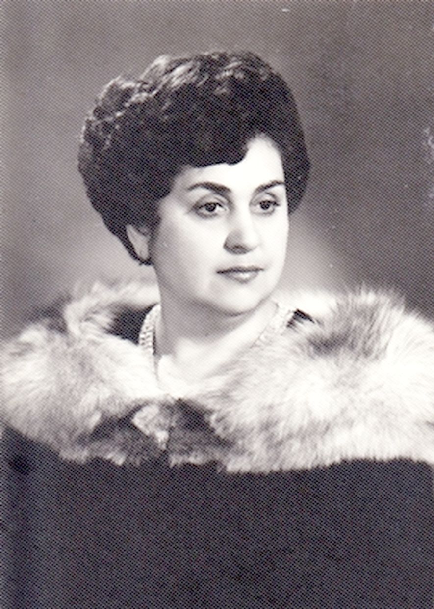 Жозефина Бумбуриди